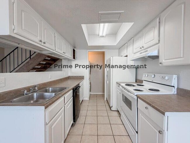 Foto del edificio - 2625 W Ocotillo Rd