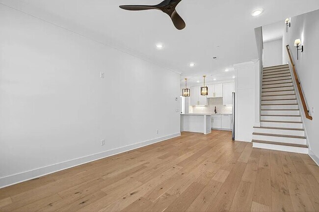 Foto del edificio - 807 Vickery Dr