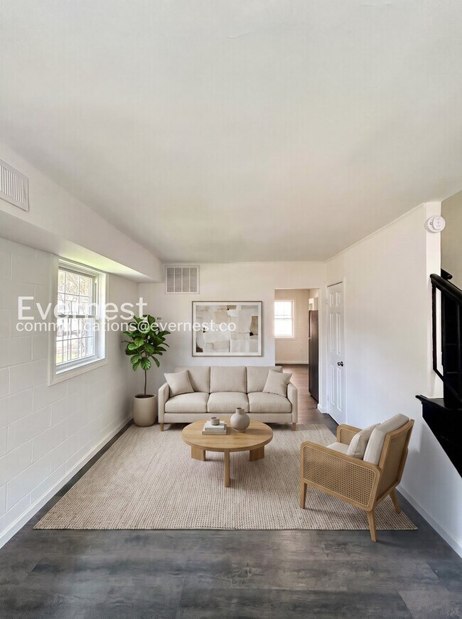Building Photo - 503 N 30th St