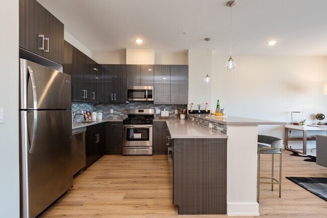 Building Photo - 1 FLAGSHIP St