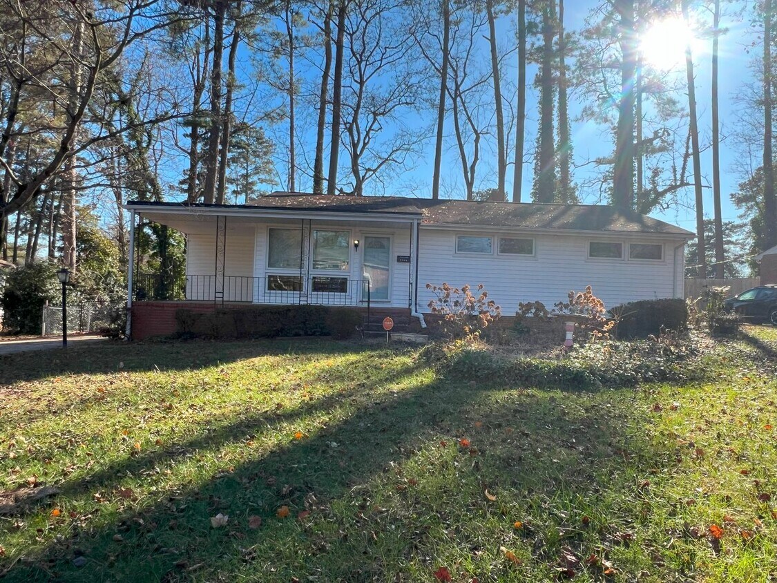 2509 Westmoreland Dr, Greensboro, NC 27408 House Rental in Greensboro