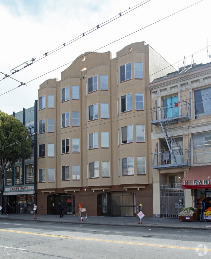Primary Photo - Leandro Soto Apartments