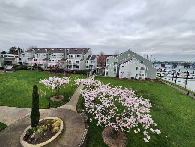 2 BD Condo with River View, washer/dryer, microwave and W/S/G&L included. - 2 BD Condo with River View, washer/dryer, microwave and W/S/G&L included.