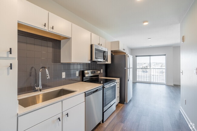 Studio - Director - Swivel Apartments