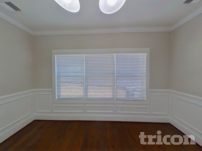 Building Photo - 142 Regency Pl