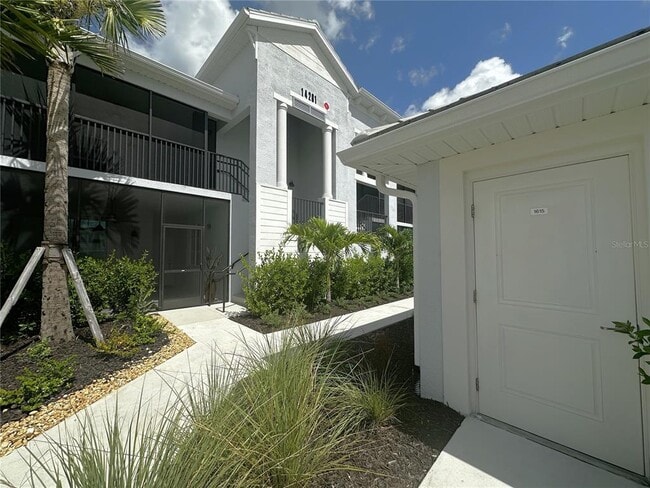 Building Photo - 14261 Heritage Landing Blvd