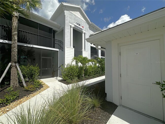 Foto del edificio - 14261 Heritage Landing Blvd