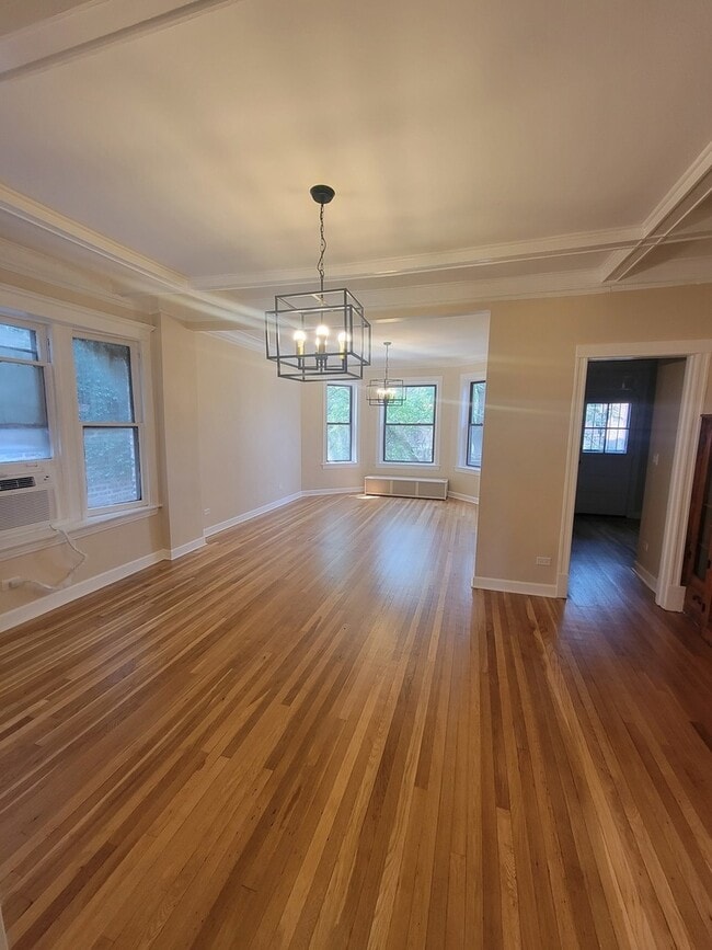 Foto del edificio - 6121 S Evans Ave