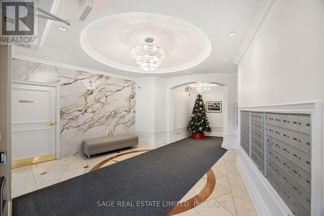 Photo du bâtiment - 115 Richmond St E