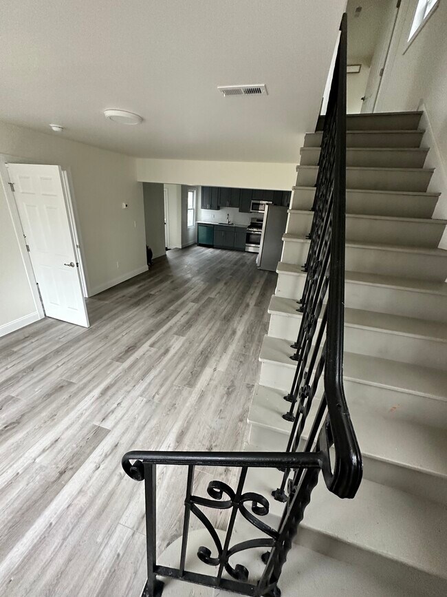 115 N Harding Hwy Unit B, Landisville, NJ 08326 Apartments in