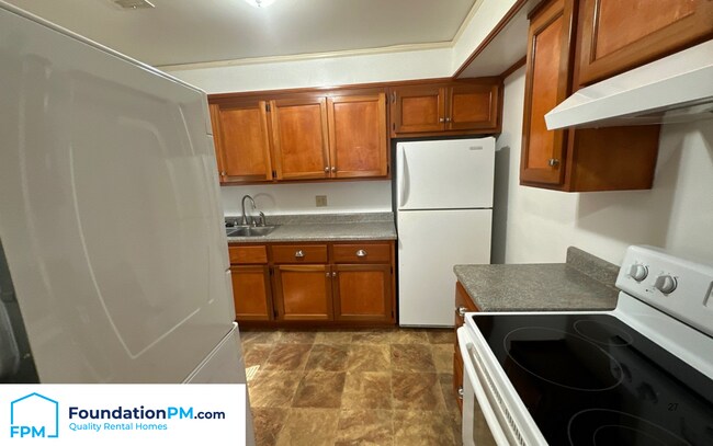 Foto del edificio - 3143 S Lafayette Cir