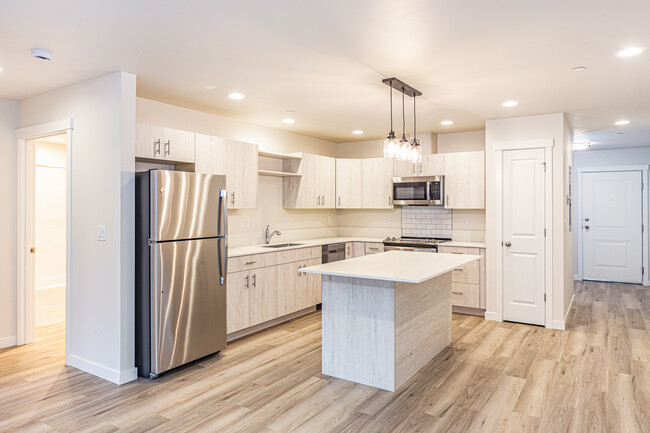 Kitchen - West Harbor Apartments