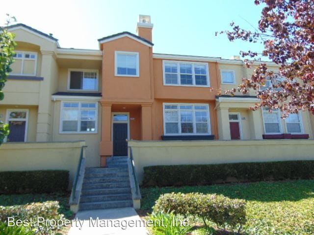 Building Photo - 3443 Gilman Cmn