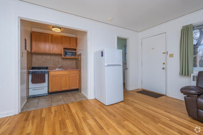 Interior Photo - Myrtle Apartments - All Utilities Included