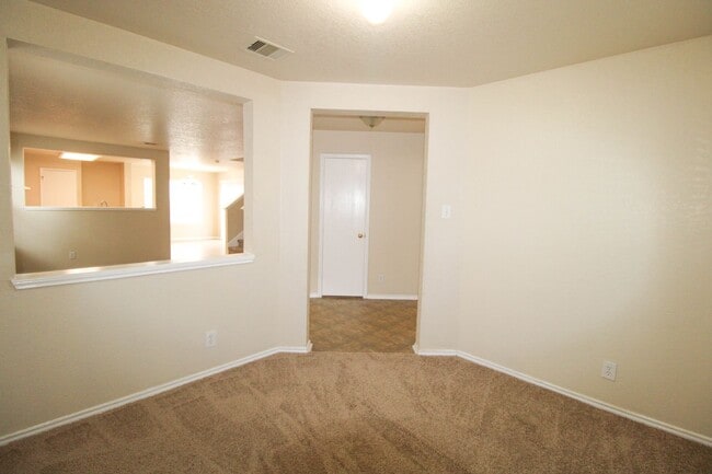 Building Photo - 16122 Branching Oaks