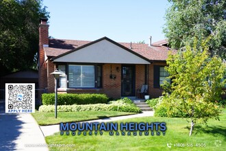 Building Photo - 2784 E Delsa Dr