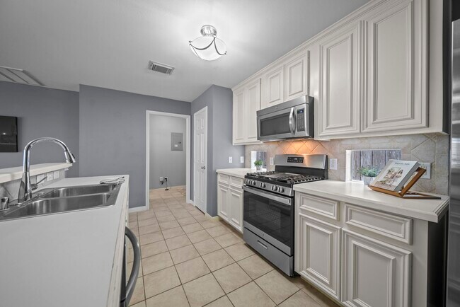 Foto del edificio - 1523 Cook St