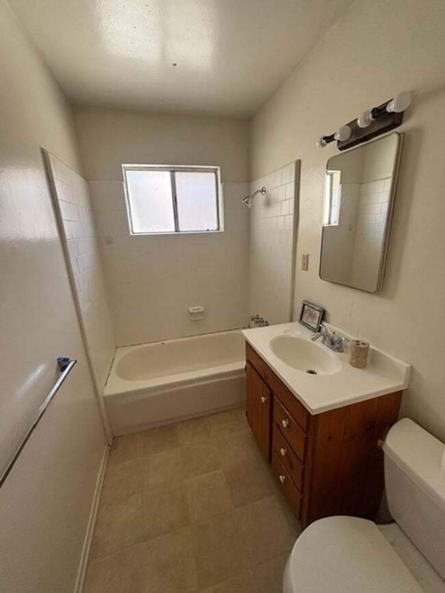 Foto del edificio - 2 Bedroom / 1.5 Bathroom Mountainside Home in Lake of the Woods