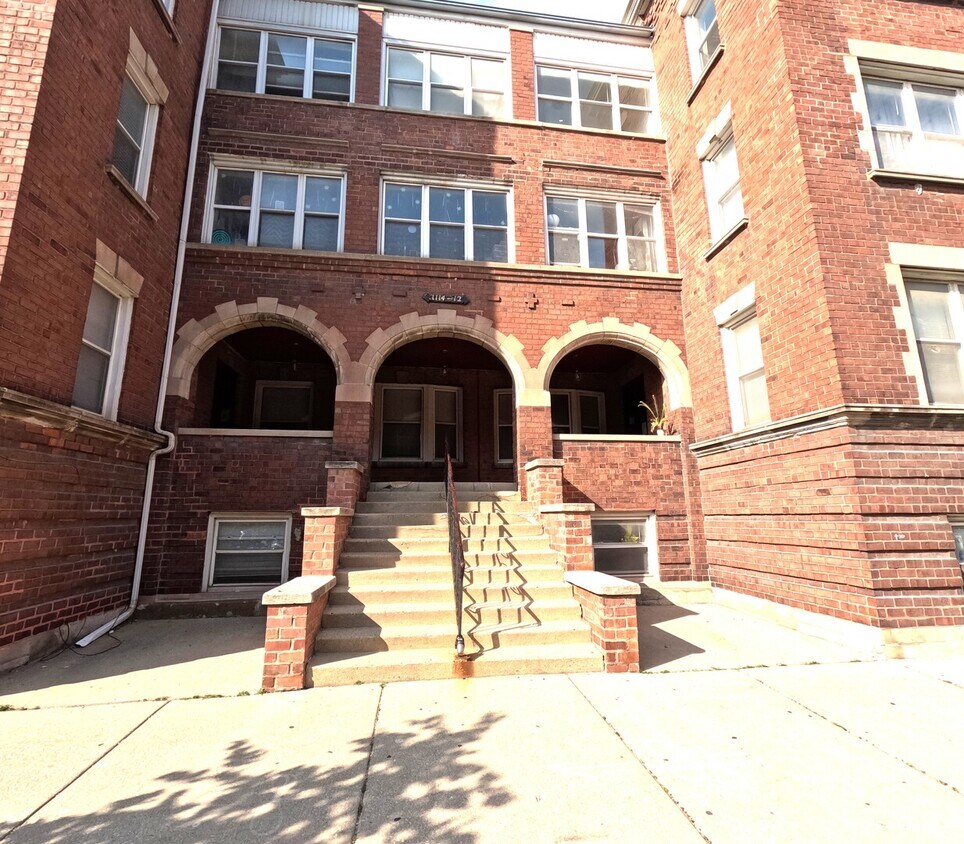 Foto principal - 1112 W Ardmore Ave