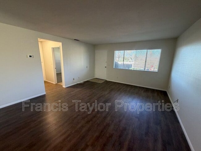 Building Photo - 1634 S Juniper St