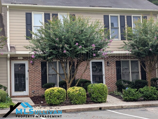 Building Photo - 51 Crystal Oaks Ct