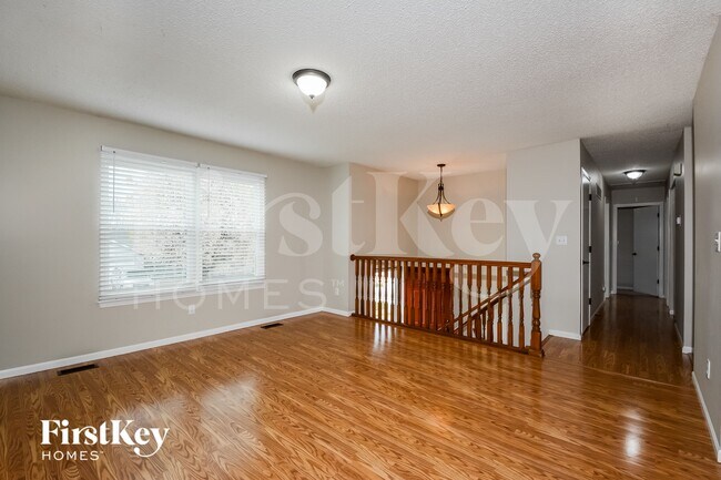 Foto del edificio - 2005 Rosedale Ct