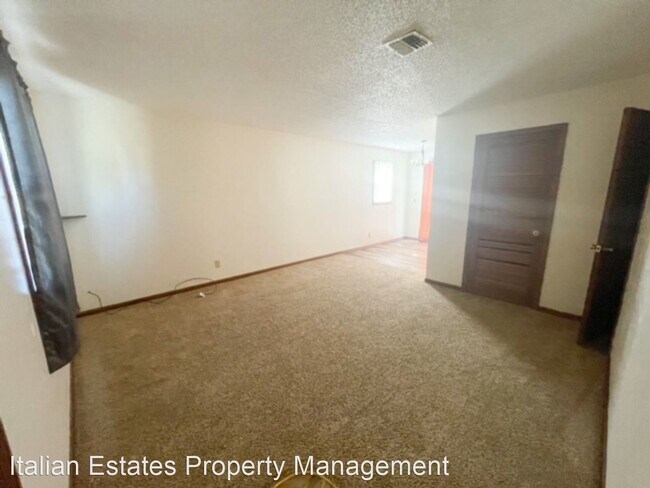 Building Photo - 2 br, 1 bath House - 1373 Parkside Dr.