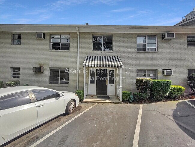 Foto del edificio - 812 Piedmont Ave NE