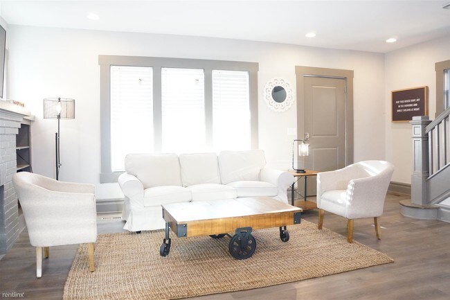 Foto del edificio - 4 br, 2 bath Townhome - 2310 Summit St