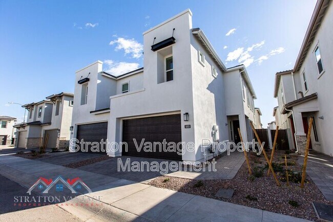 Foto del edificio - 5055 E Campo Bello Dr