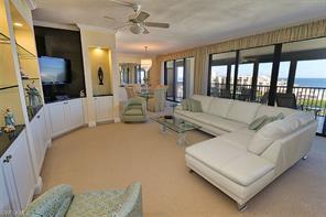 Building Photo - 2400 Gulf Shore Blvd N