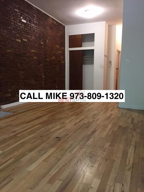 Foto del edificio - 227 E 5th St