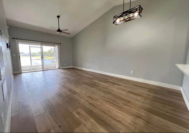 Foto del edificio - 13112 Summerton Dr