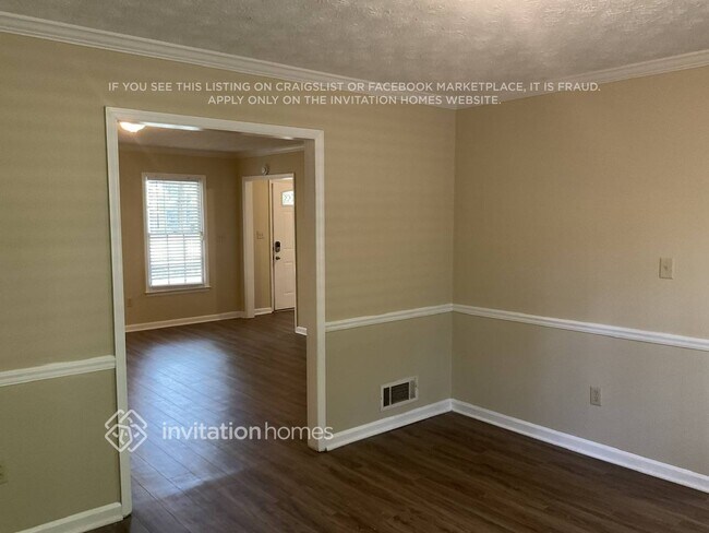 Foto del edificio - 115 Branchwood Ct