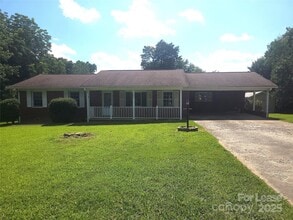 Building Photo - 192 Sigmon Rd
