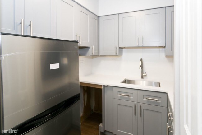 Foto del edificio - 452 W Aldine Ave