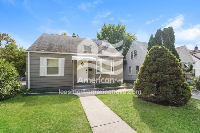 Building Photo - 5262 N 61st St