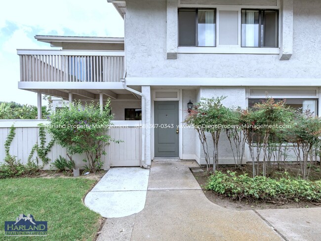 Building Photo - 3843 Camino Lindo