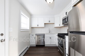 Building Photo - 28 Aircraft Rd