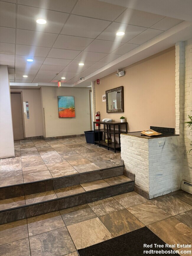 Photo - 16 Whites Ave Apartment