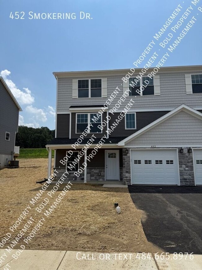 Building Photo - 452 Smokering Dr