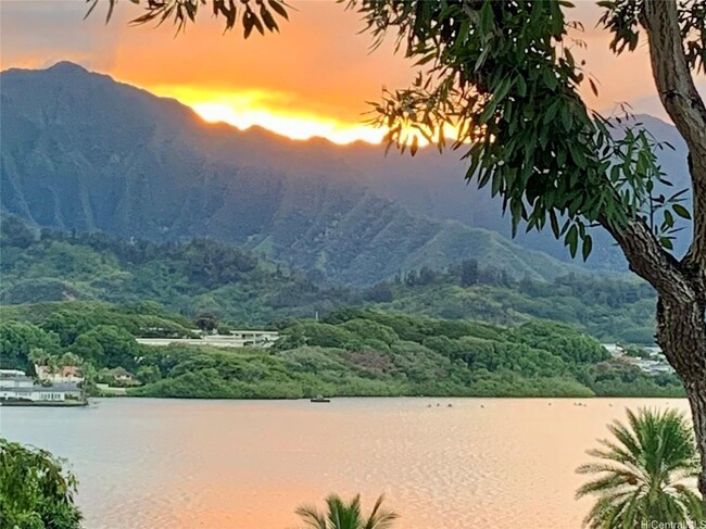 Foto del edificio - 2/1.5/2 with Kaneohe Bay Views