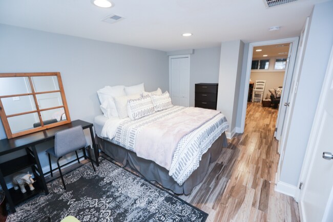Foto del edificio - 924 15th St SE
