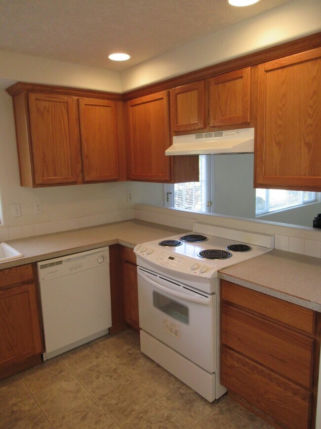 Foto del edificio - Three Bedroom Home in Independence