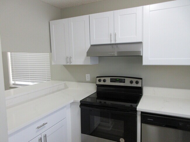 Foto del edificio - 4065 NW 114th Ave