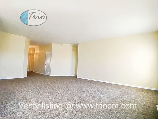 Foto del edificio - 5244 Donohoe Ave