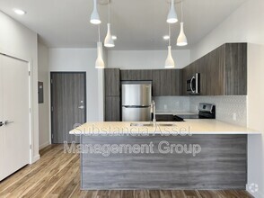 Building Photo - 1641 Midtown Pl