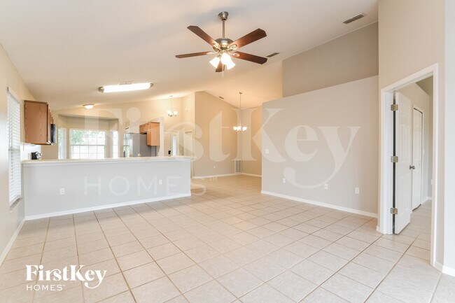 Foto del edificio - 148 Heavenwood Ct