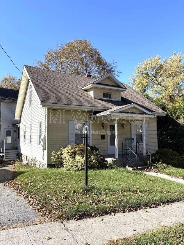 Primary Photo - 26 Dallas St