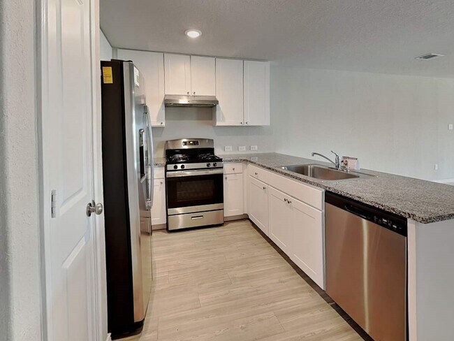 Foto del edificio - 4322 Rapids Way